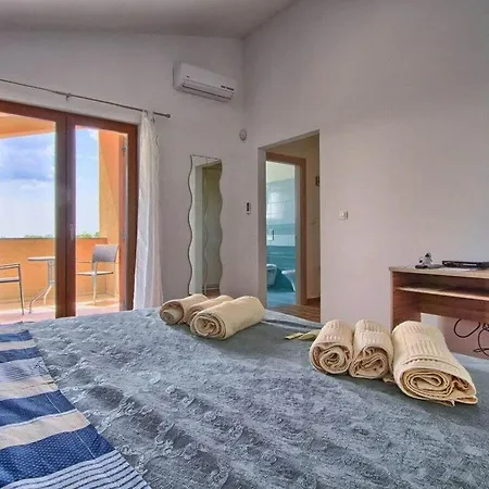 Stokovci Comfortable