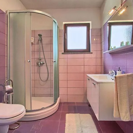 Stokovci Comfortable * Svetvinčenat