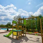 Stokovci Comfortable Villa Svetvincenat