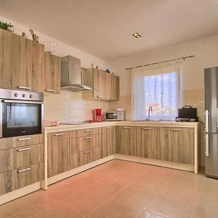 Stokovci Comfortable Villa